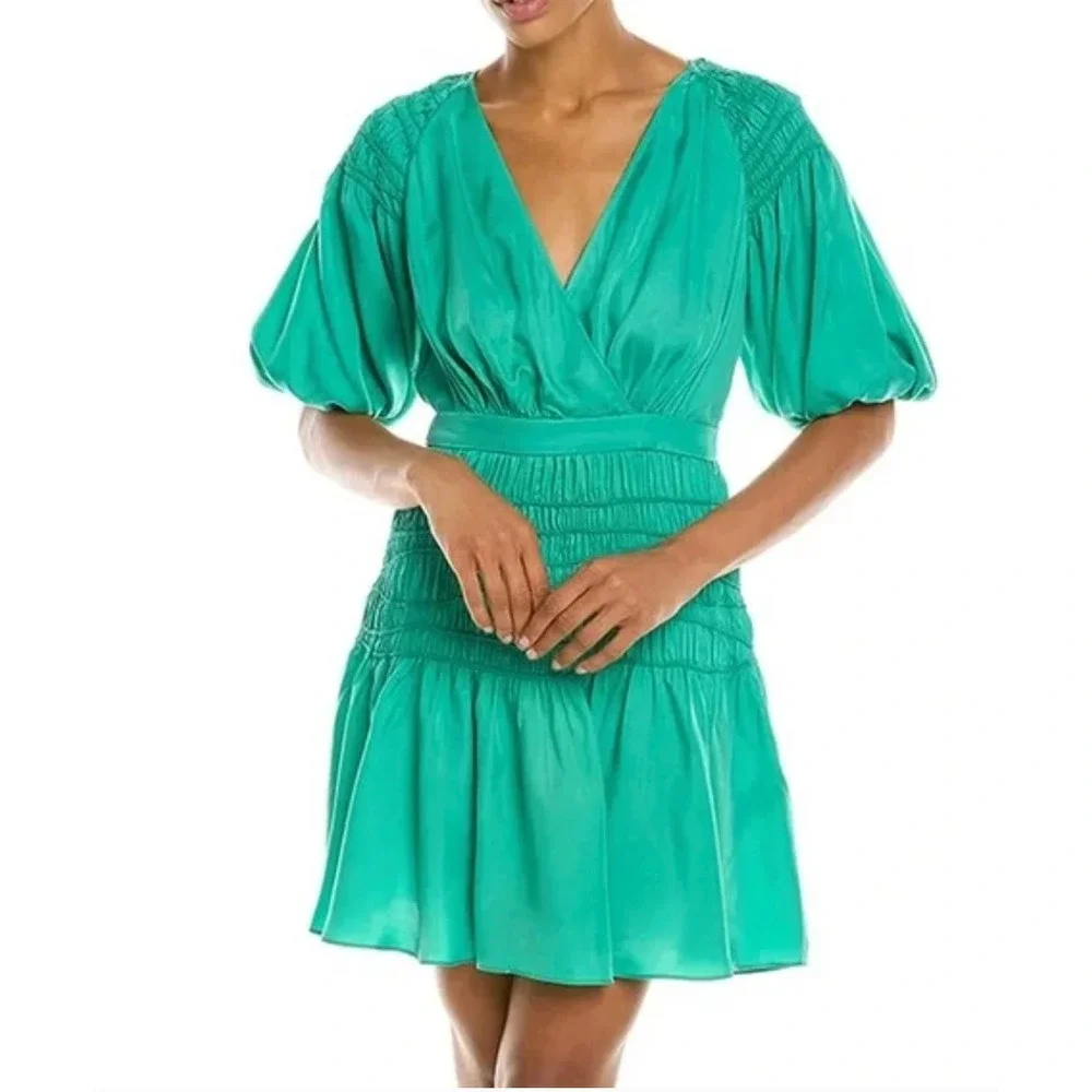 Ted Baker Green Babydoll Mini‎ Dress Womens 1 Small Vegan Silk Smocked Feminine